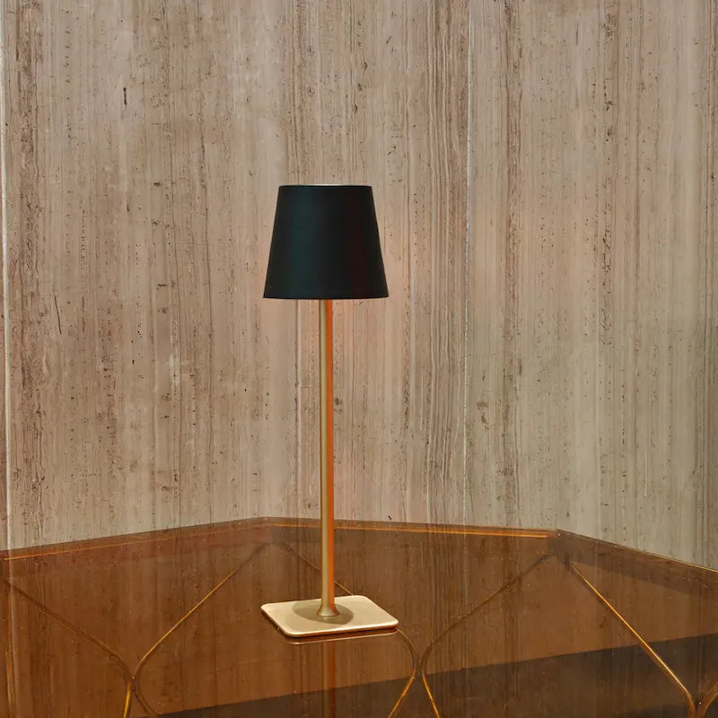 Große dimmbare Tischlampe mit Akku und Touch-Steuerung