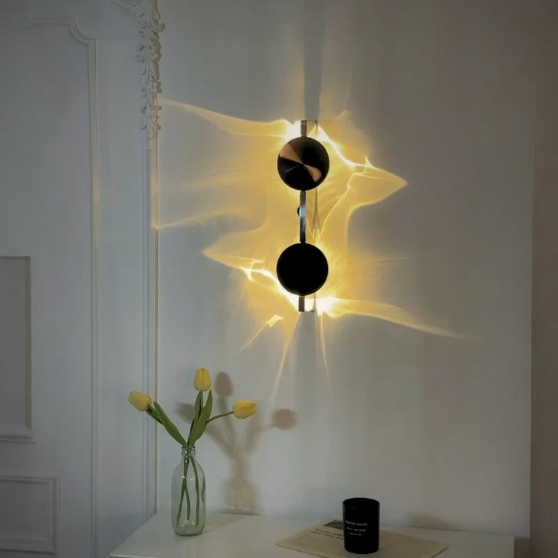 Velwave™ Wandleuchte mit verstellbarer Wellenlicht-Projektion