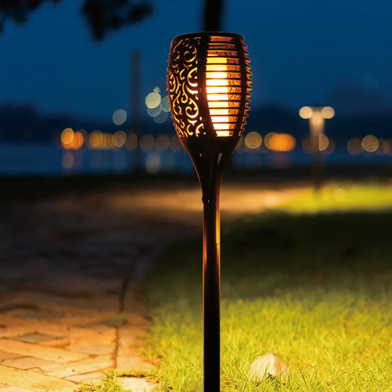 Solar-Gartenfackel mit Flammeneffekt und Metallgehäuse