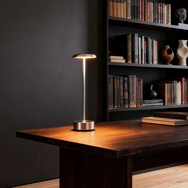 Luxora™ Akku-Tischlampe mit dimmbarem Licht