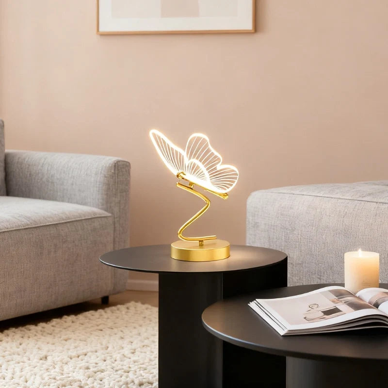 Celestiva™ Tischlampe mit schmetterlingsförmigem Acryllicht