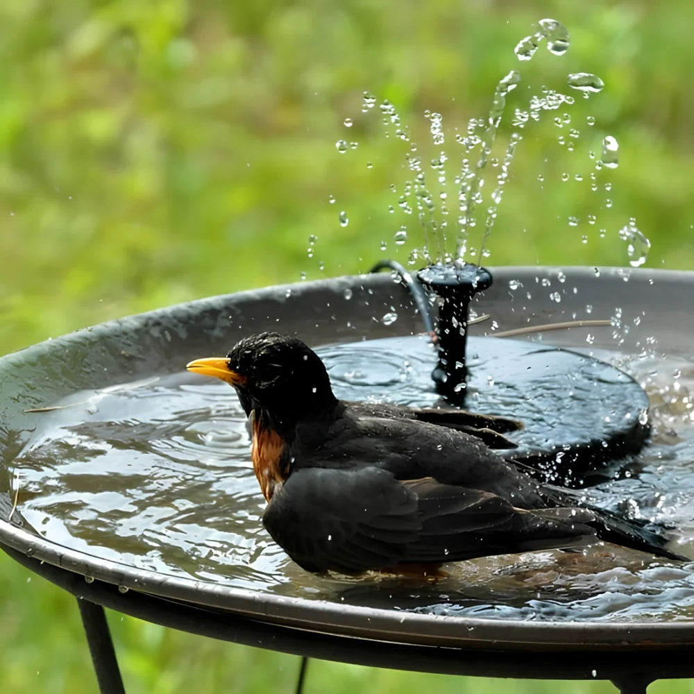 Solarbetriebener Gartenbrunnen mit 7 Sprühmuster und Wasserschutz