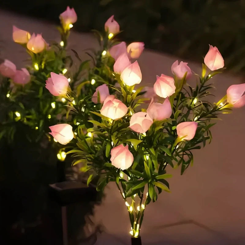 Everbloom™ Solarbetriebene Gartenblumenleuchte in Blütenform