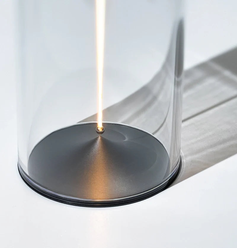 LightRay™ Zylindrische Akku-Tischleuchte mit magnetischer Beleuchtungsschnur