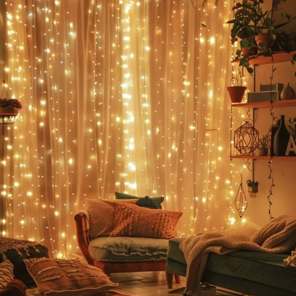 Feenvorhang mit warmweißen LED-Lichtern und 8 Beleuchtungsmodi