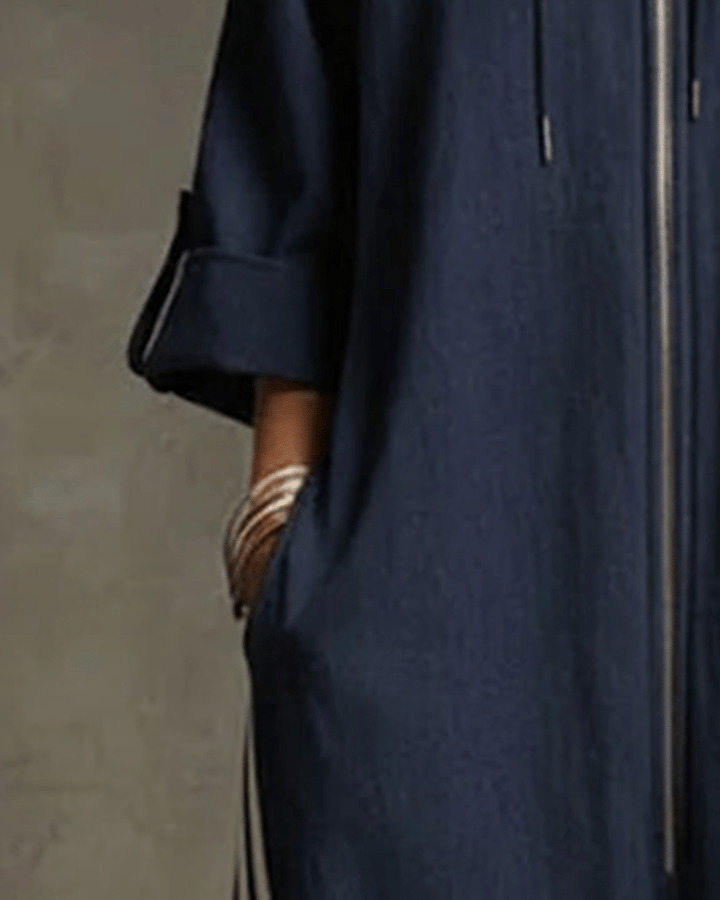 Leonora | Striped tracksuit, sporty style with zip