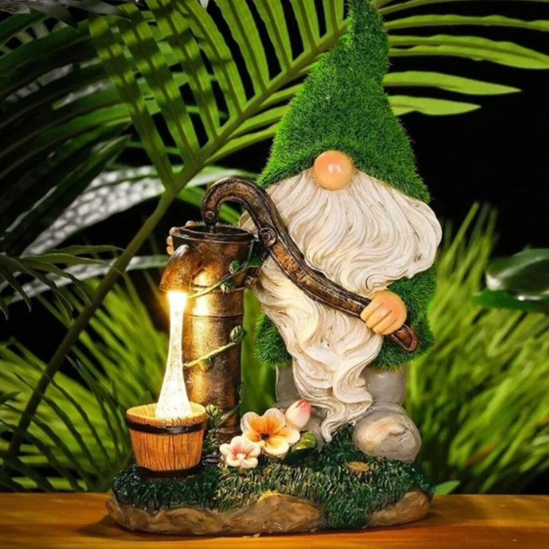 GlowGnomes™ Solar-Gartenfigur mit Licht