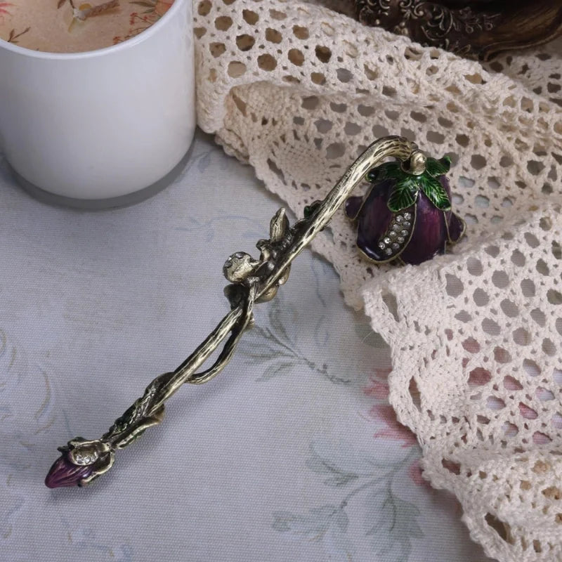 Velisse™ Kerzenlöscher mit Vintage-Blumendesign aus Zinklegierung