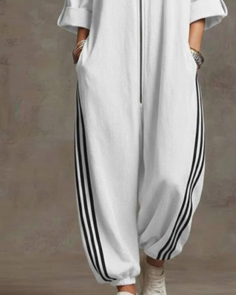 Leonora | Striped tracksuit, sporty style with zip