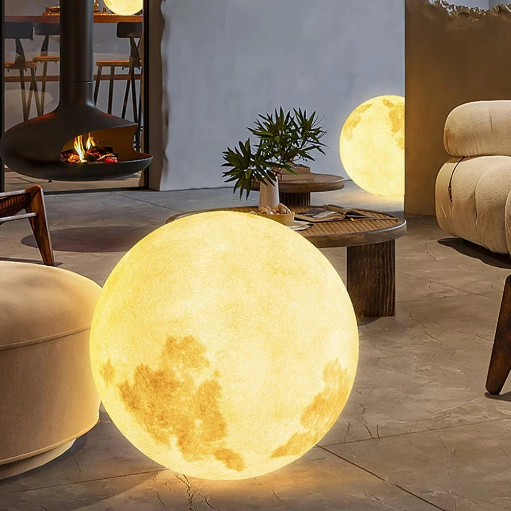 Selene™ Mondgarten-Leuchte mit 16 Farben, IP65, Solar & USB