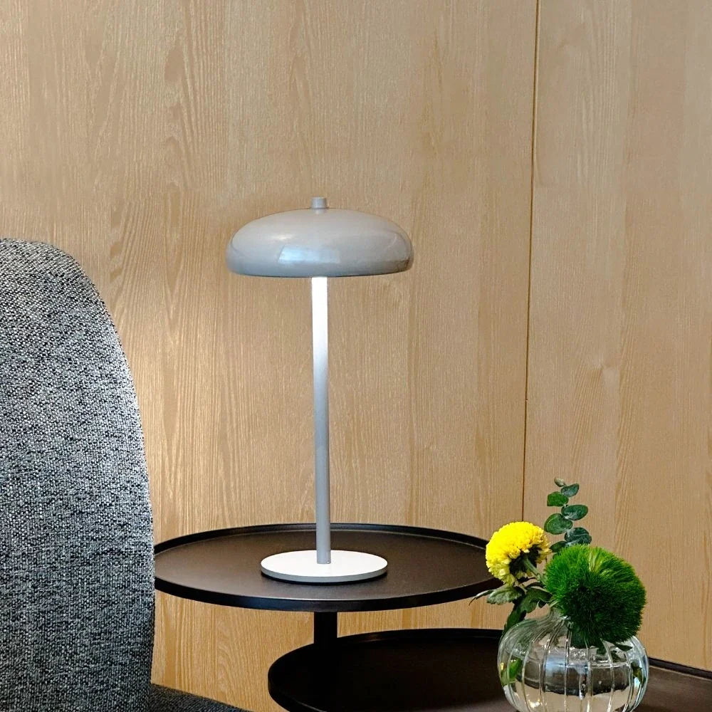 Retro Tischlampe mit Touch-Steuerung und Akku