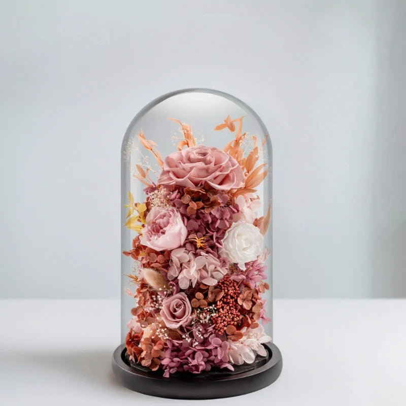 EternaBloom™ Nachtlicht mit getrockneten Blumen unter Glaskuppel