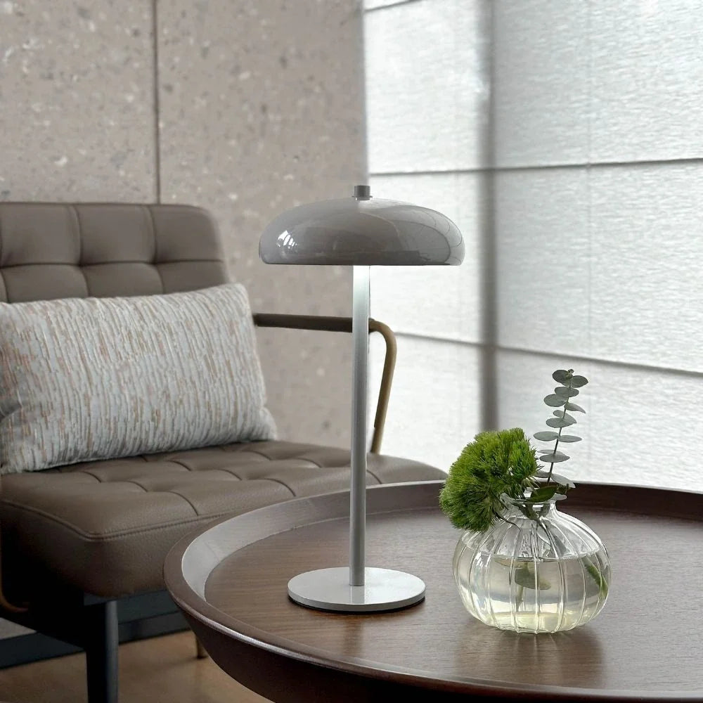 Retro Tischlampe mit Touch-Steuerung und Akku