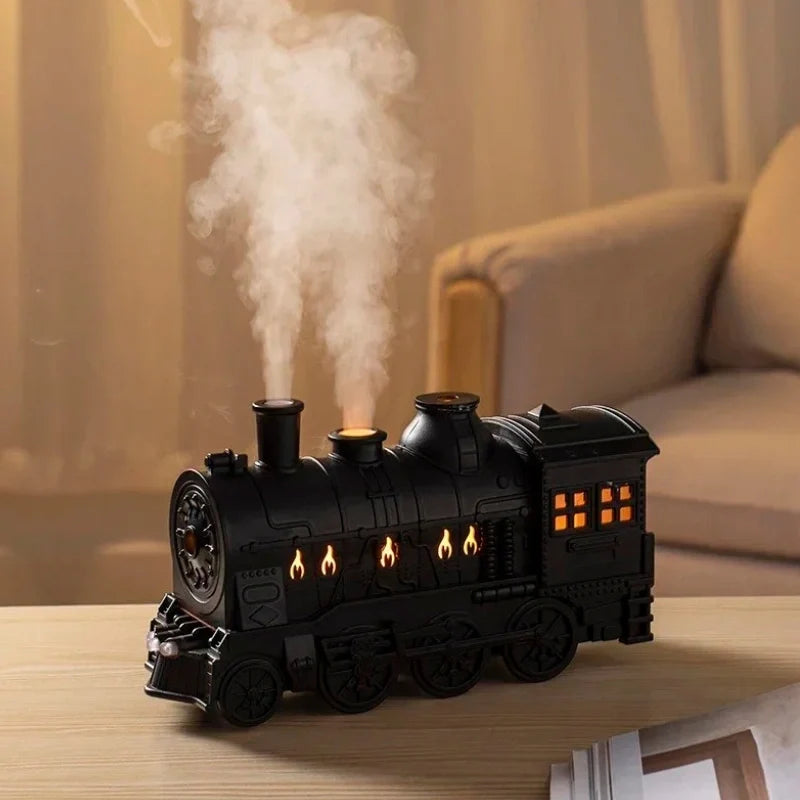 Luftbefeuchter im Dampflokomotiv-Design mit Nebel und Licht