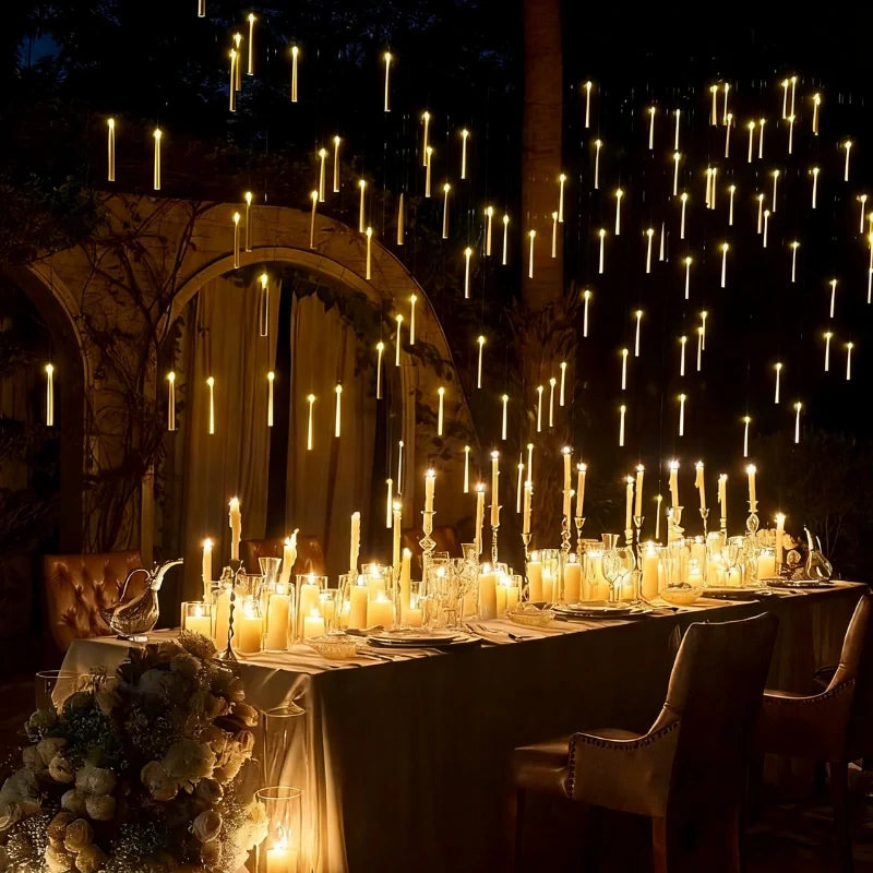 Spellbound™ LED-Schwebekerzen mit Zauberstab-Fernbedienung