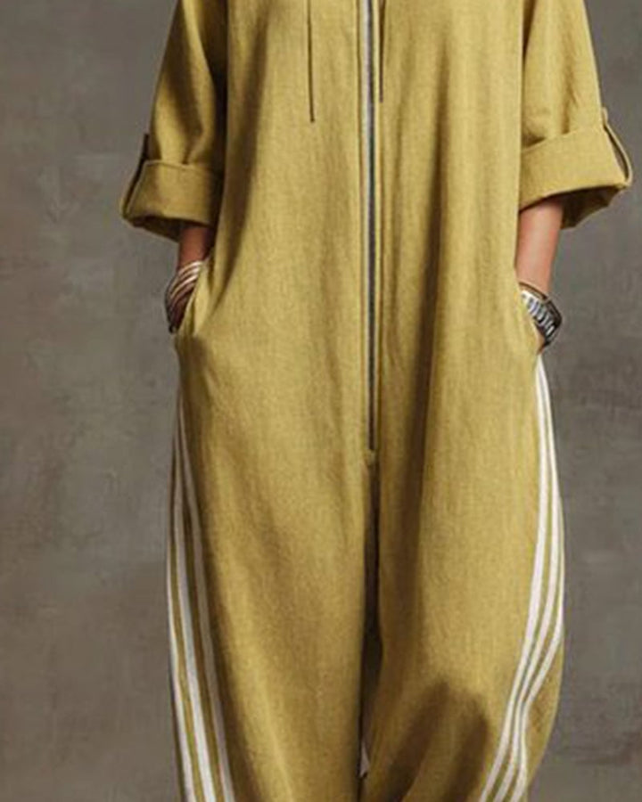 Leonora | Striped tracksuit, sporty style with zip