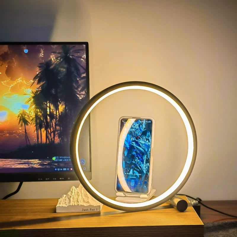 Halo LED Nachttischlampe mit Dimmfunktion und Ring-Design
