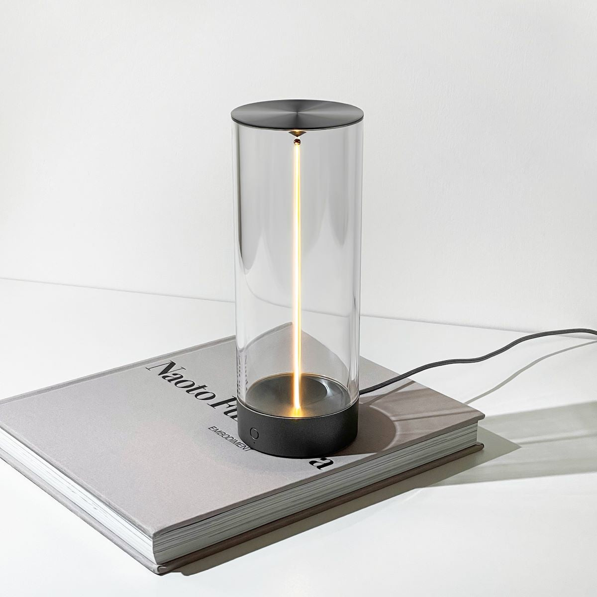 LightRay™ Zylindrische Akku-Tischleuchte mit magnetischer Beleuchtungsschnur