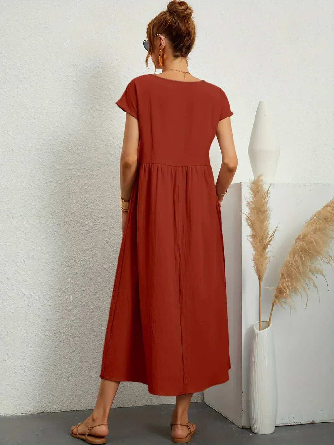 Gabrielle™ — Flowy midi dress with timeless elegance