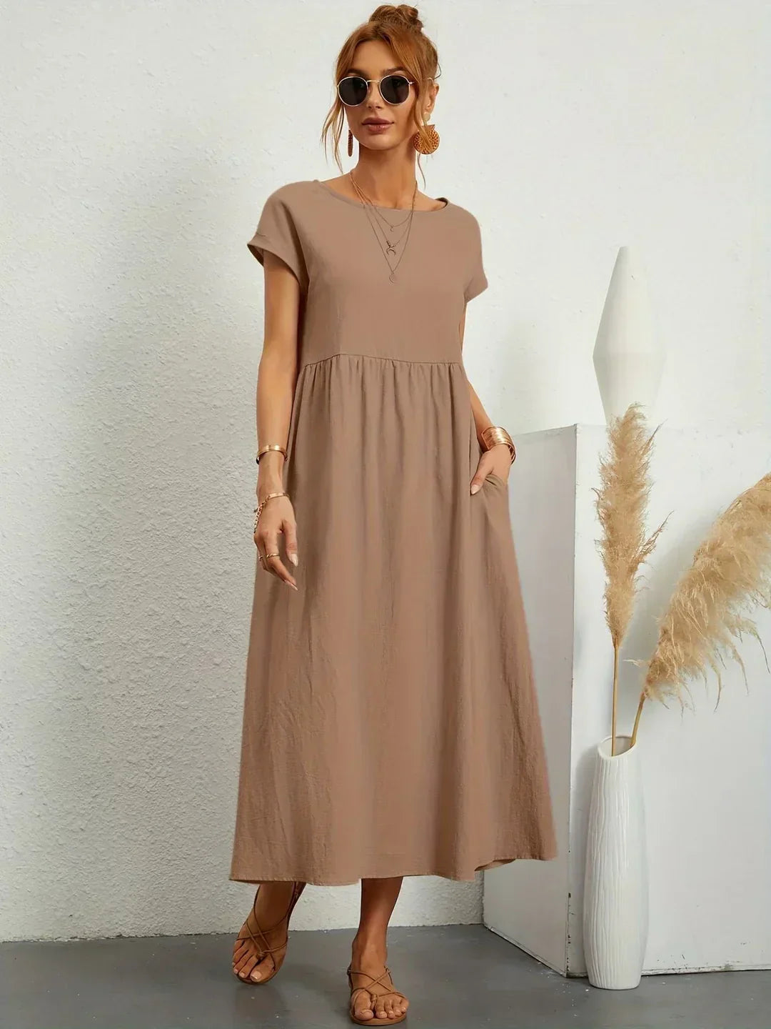 Gabrielle™ — Flowy midi dress with timeless elegance