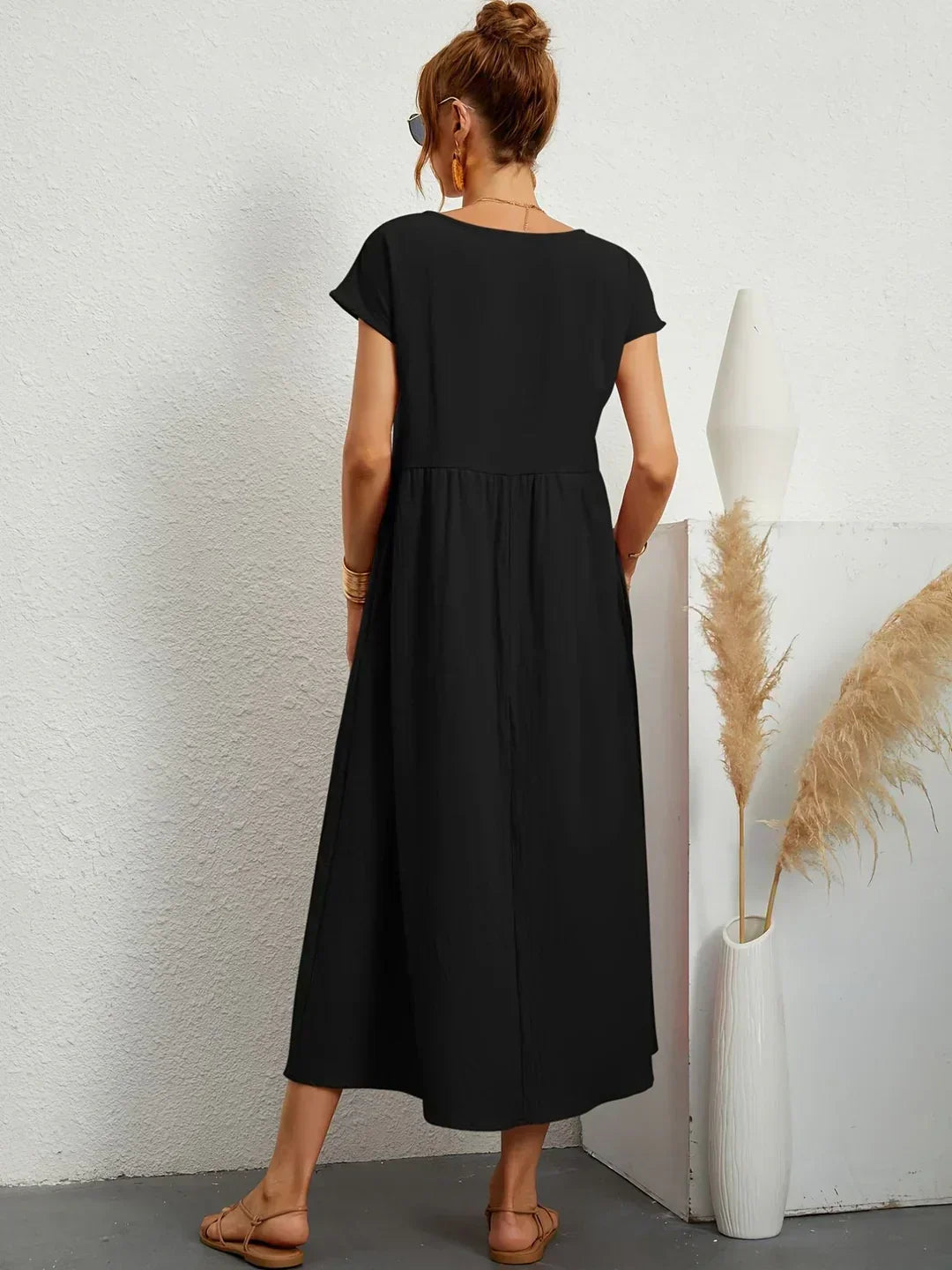Gabrielle™ — Flowy midi dress with timeless elegance