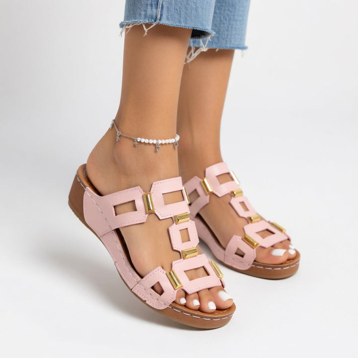 Soléna™ — Elegant, comfortable, ergonomic summer sandals