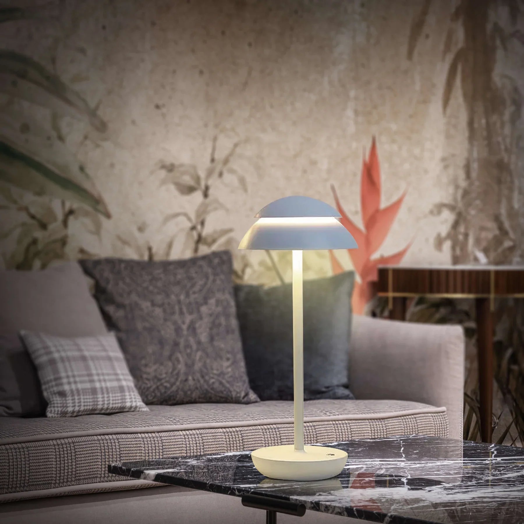 Luminous Prestige kabellose Tischlampe mit Dimmfunktion