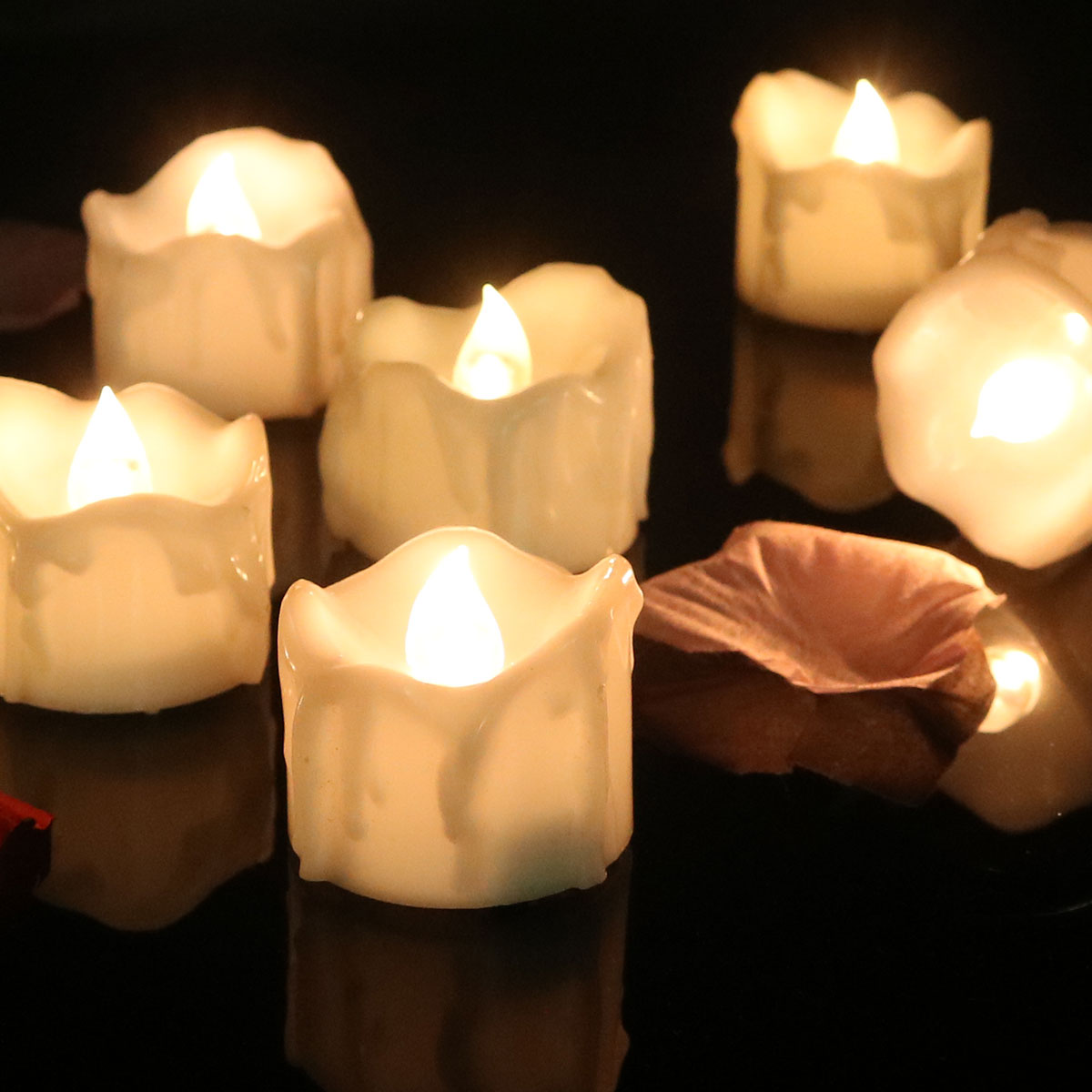 Flammenlose LED-Kerzen im 12er-Set, warmweiß