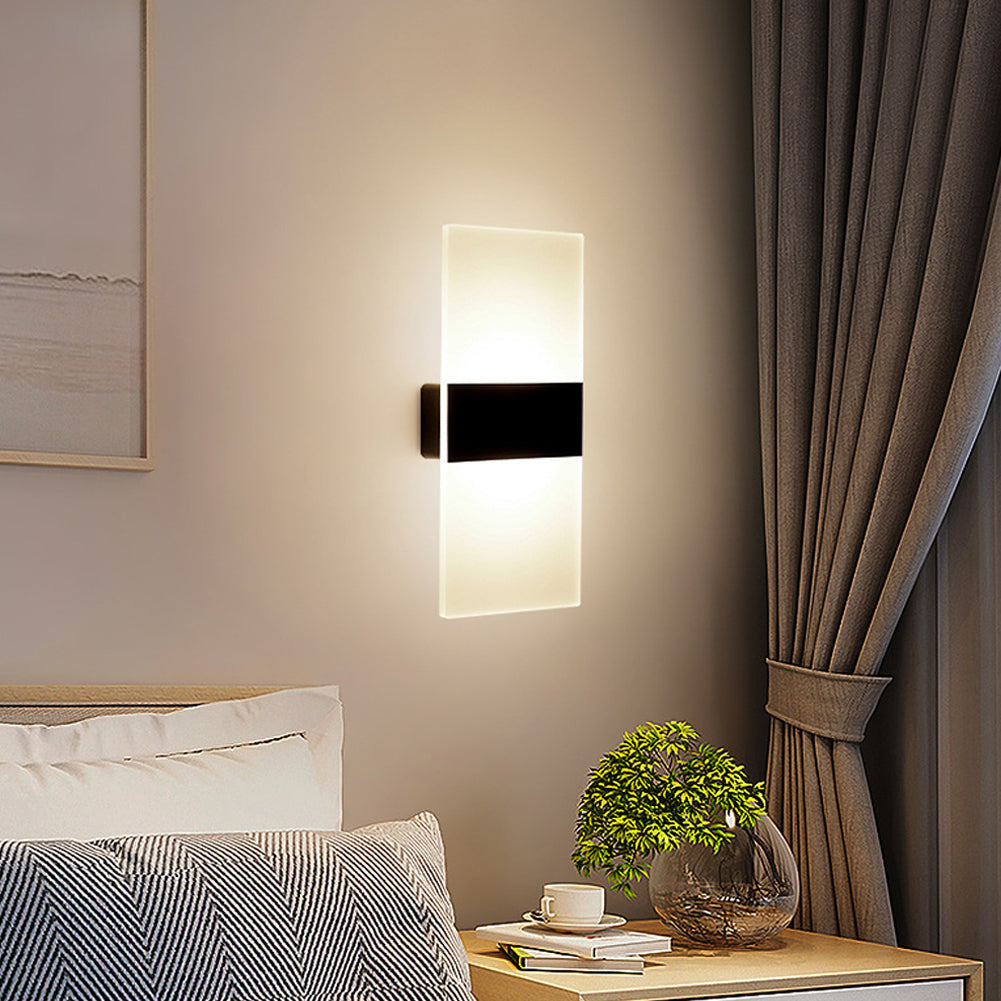 Lumos™ Bewegungsmelder-Wandleuchte in modernem Design
