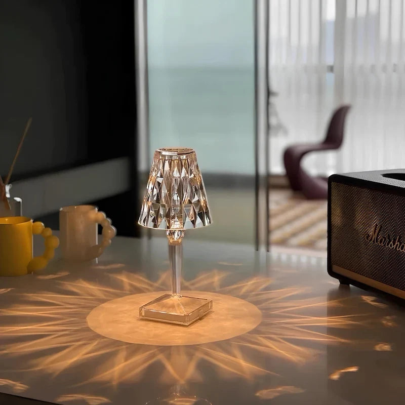 Kristall-Tischlampe mit Touch-Steuerung und Akku