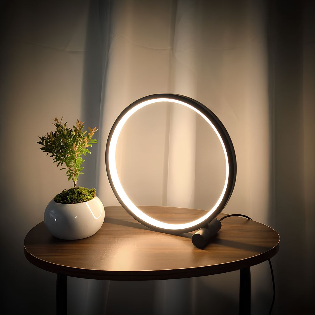 Halo LED Nachttischlampe mit Dimmfunktion und Ring-Design