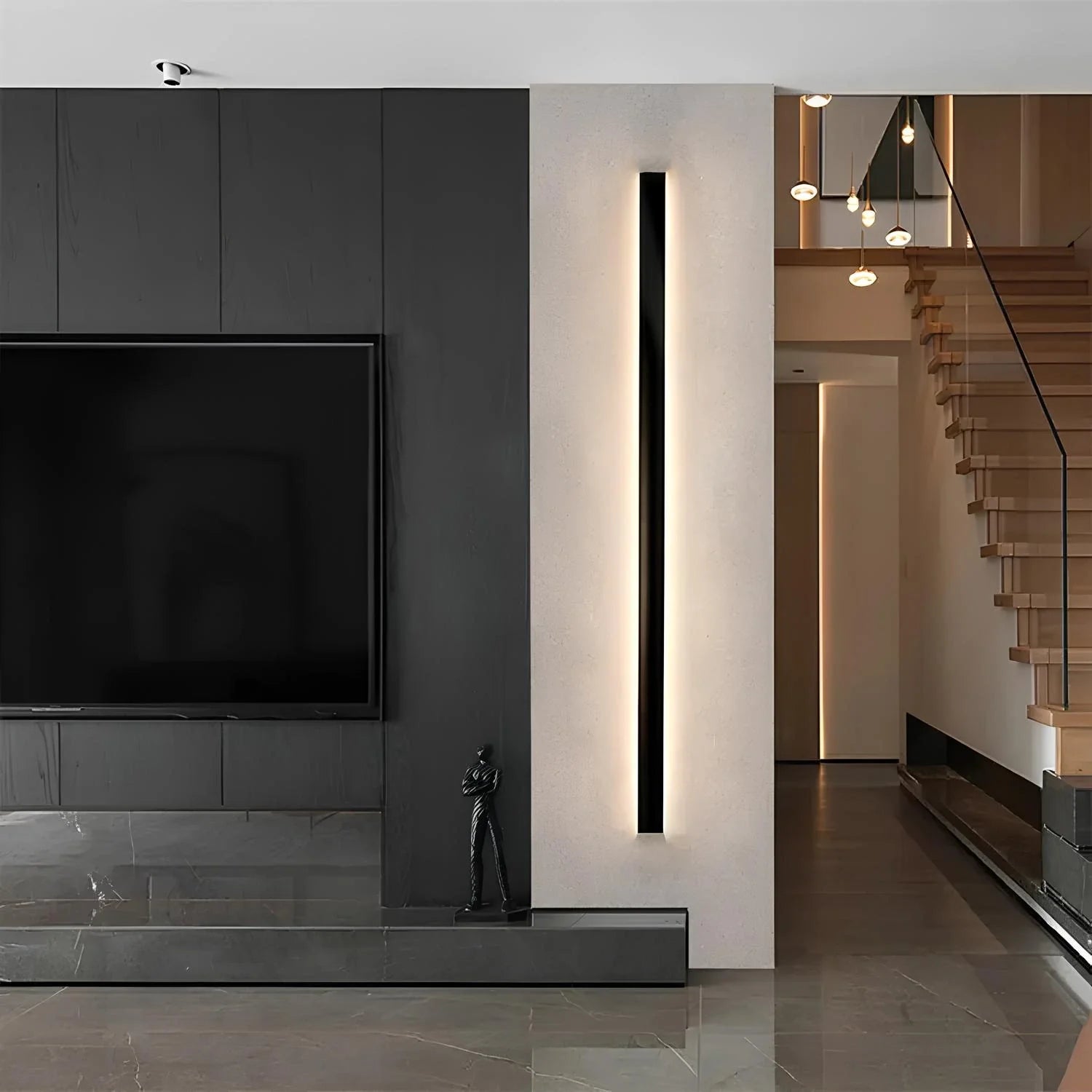 Linear Luxe™ Außenwandleuchte aus Schmiedeeisen und Aluminium