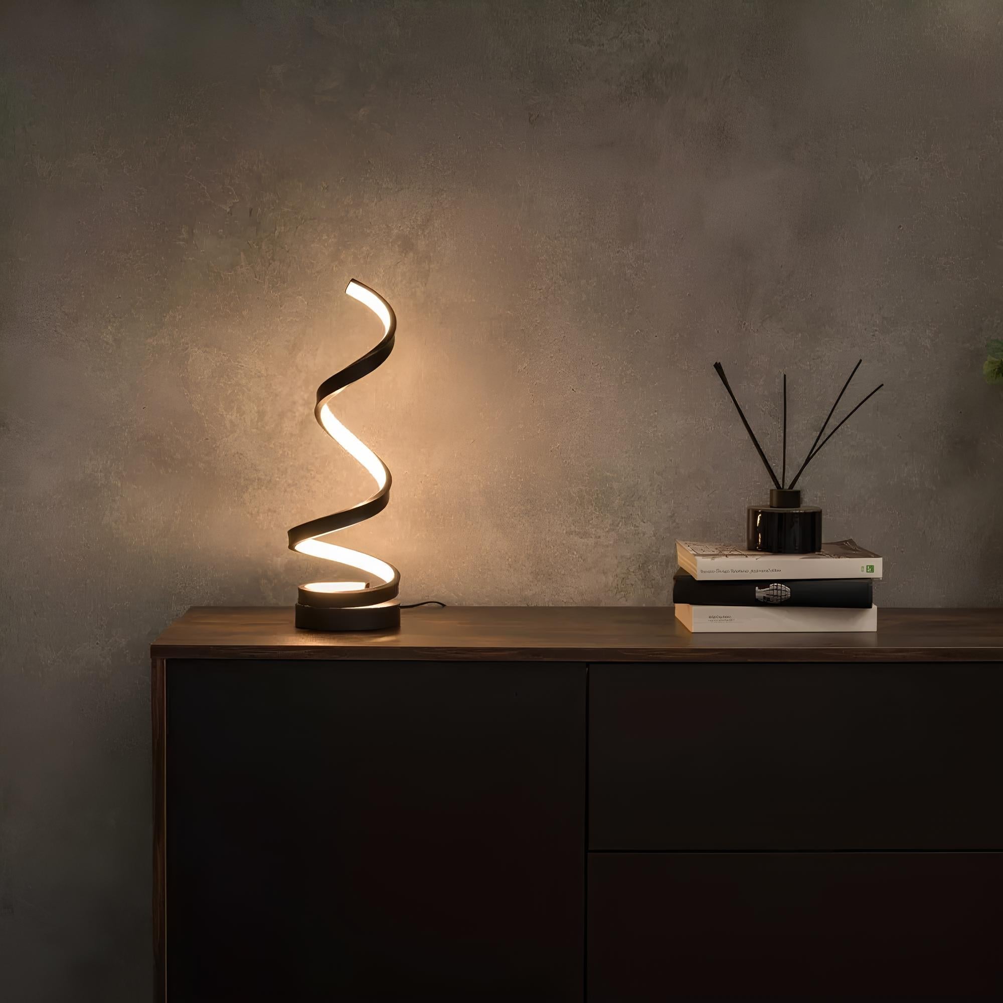 Spiralförmige dimmbare Tischlampe mit Farbwechsel