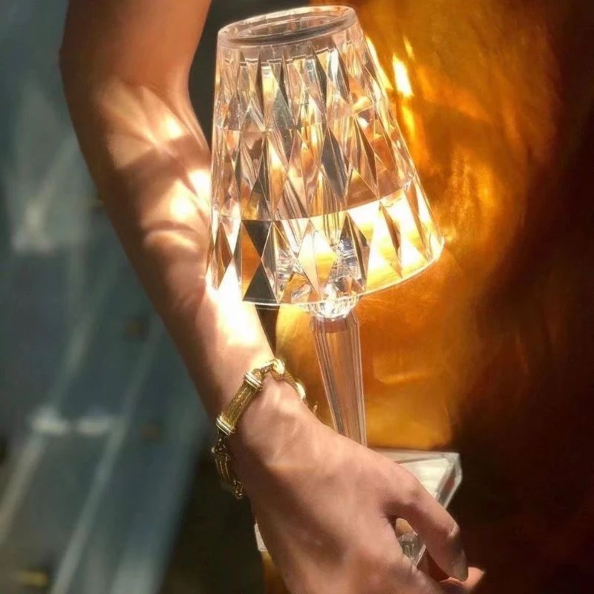 Kristall-Tischlampe mit Touch-Steuerung und Akku