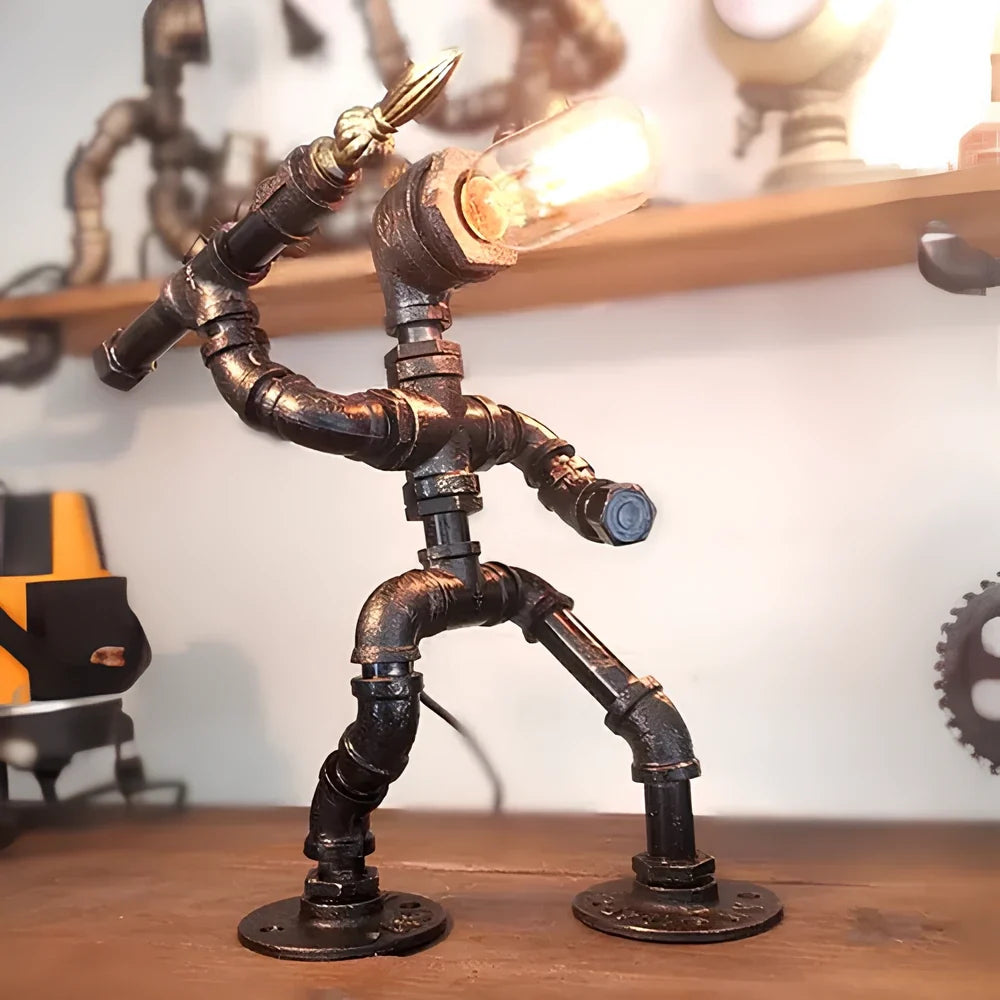 Steampunk Tischlampe aus Eisenrohren mit Vintage-Glühbirne