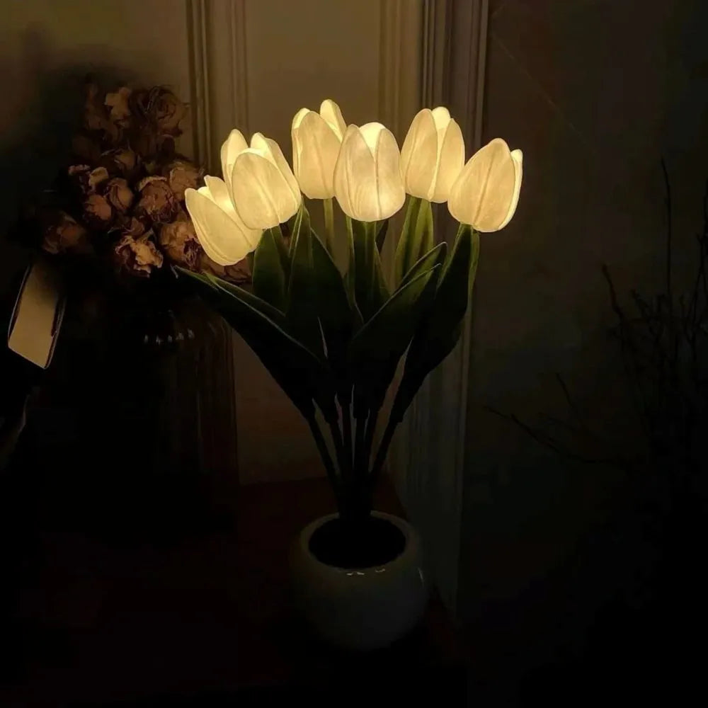 Tulpen-Nachtlicht mit LED in verschiedenen Farben und Topf