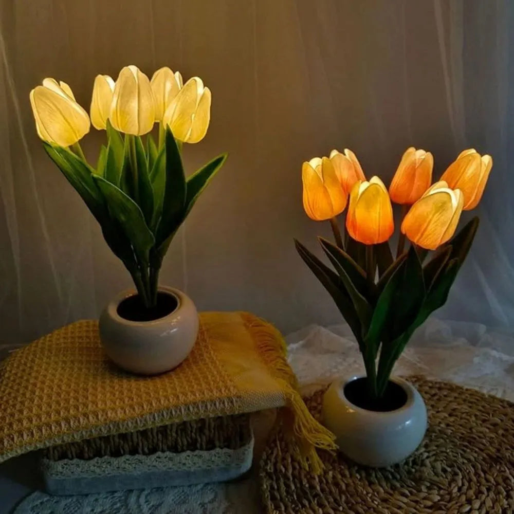 Tulpen-Nachtlicht mit LED in verschiedenen Farben und Topf