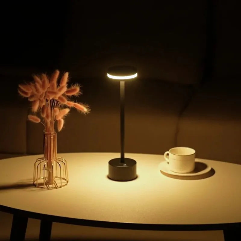 Kosmische Eleganz LED-Tischlampe mit Akku und Touch-Dimmer