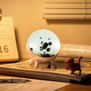 Ferrofluid Display mit pulsierendem Flüssigkeitseffekt und Musiksteuerung
